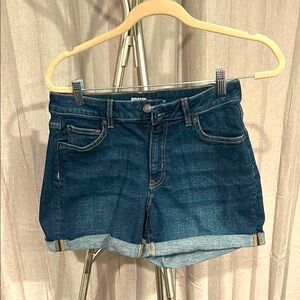 Amazon‎ Essentials Blue Jean Shorts Relaxed Summer Style